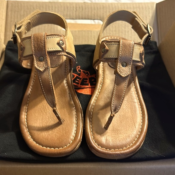 New with tags Freebird Sorrento sandal. - Picture 2 of 3